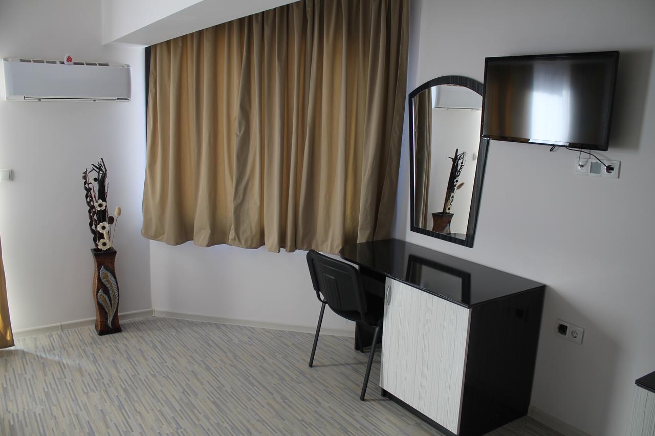 Tiara Hotel Dobricz Zewnętrze zdjęcie